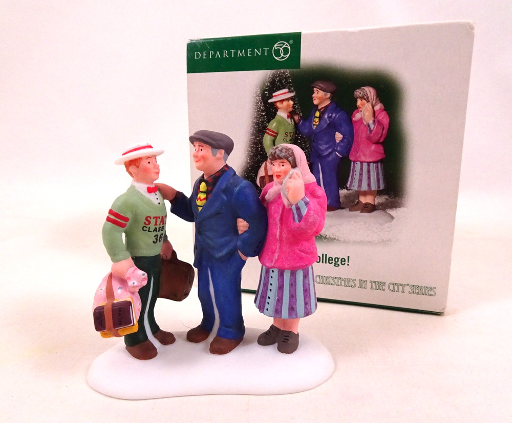 2003 Dept 56 Off to College Christmas in the City Village Accessory Empty Nester
